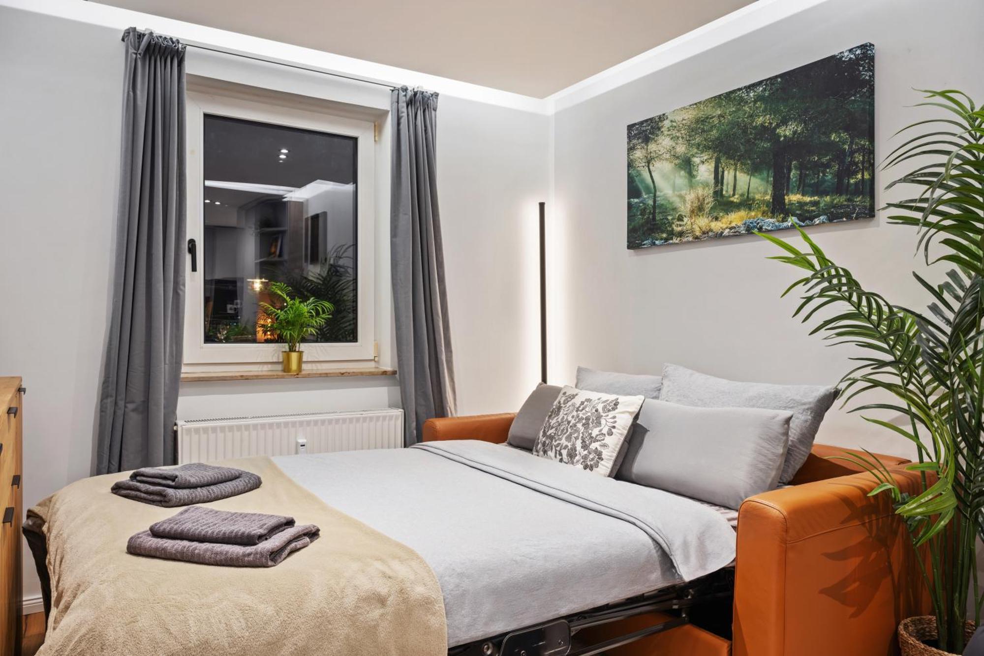 Edler Wohnraum Noble Stadtoase Mit Boxspringbett, Kaffeevollautomat, Lift & Parkplatz شيمنيتز المظهر الخارجي الصورة