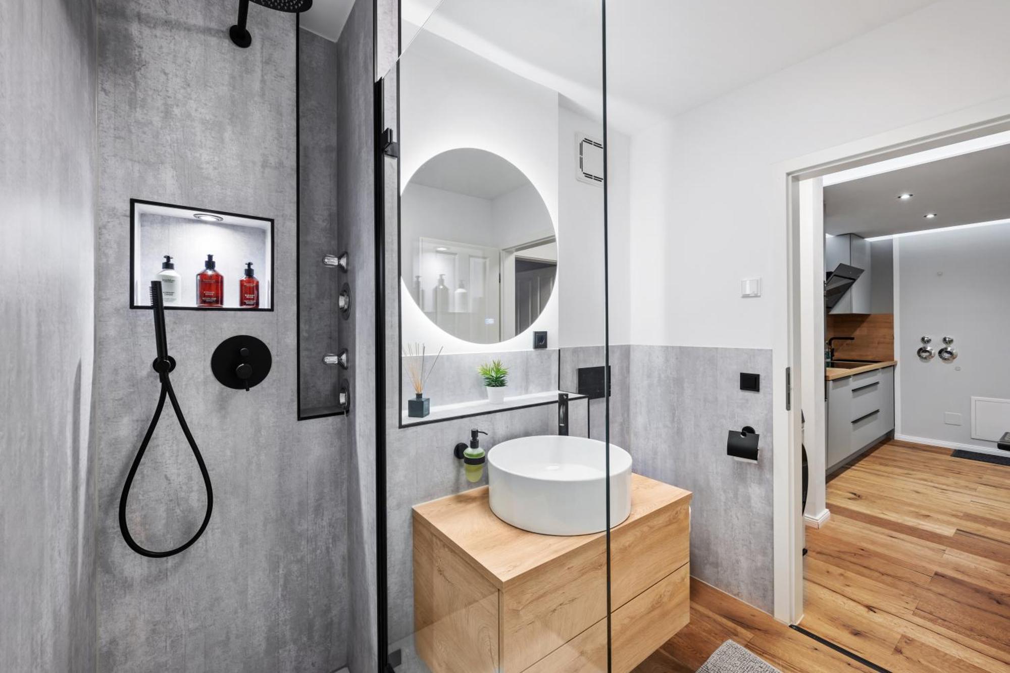 Edler Wohnraum Noble Stadtoase Mit Boxspringbett, Kaffeevollautomat, Lift & Parkplatz شيمنيتز المظهر الخارجي الصورة