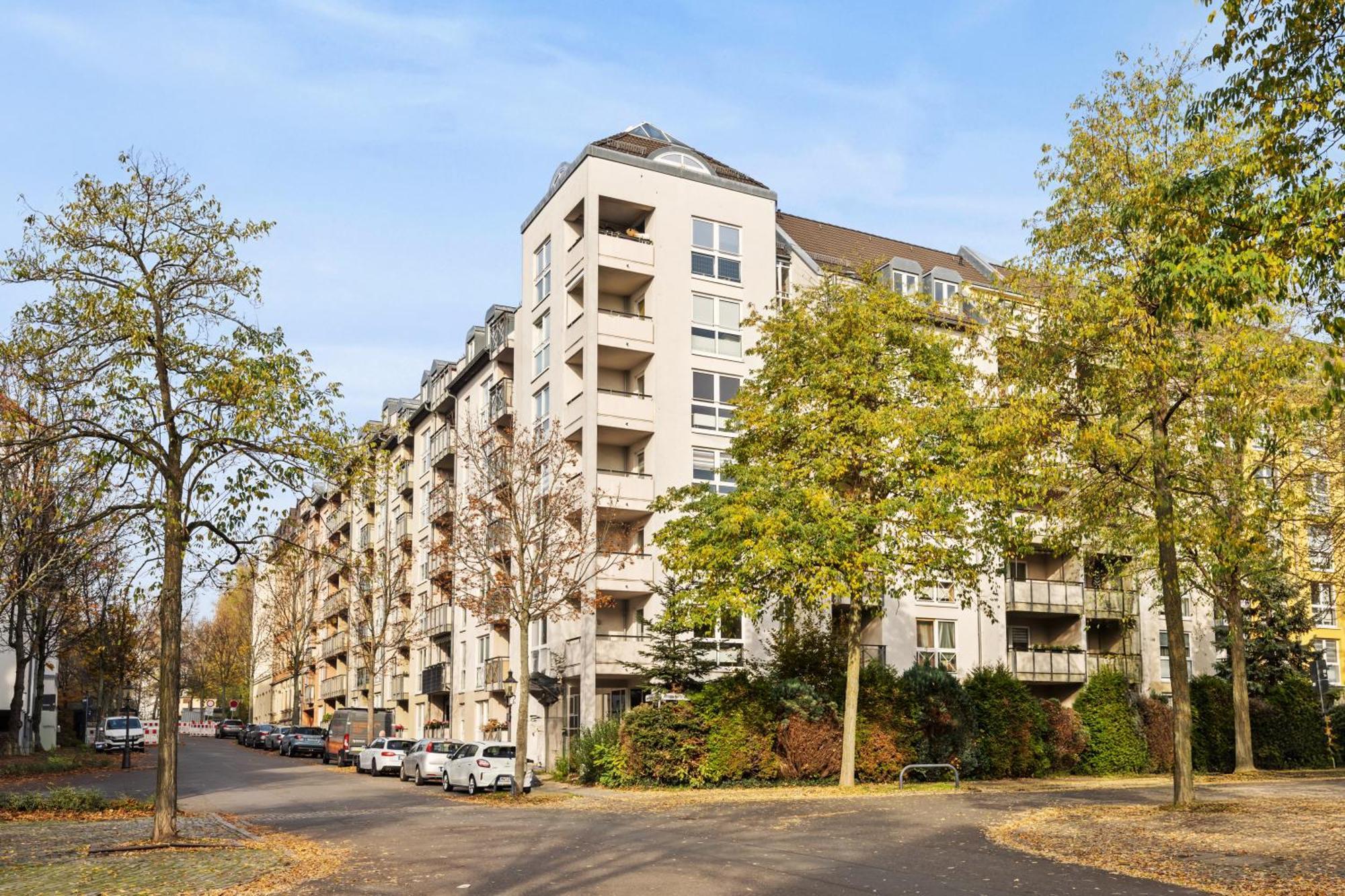 Edler Wohnraum Noble Stadtoase Mit Boxspringbett, Kaffeevollautomat, Lift & Parkplatz شيمنيتز المظهر الخارجي الصورة